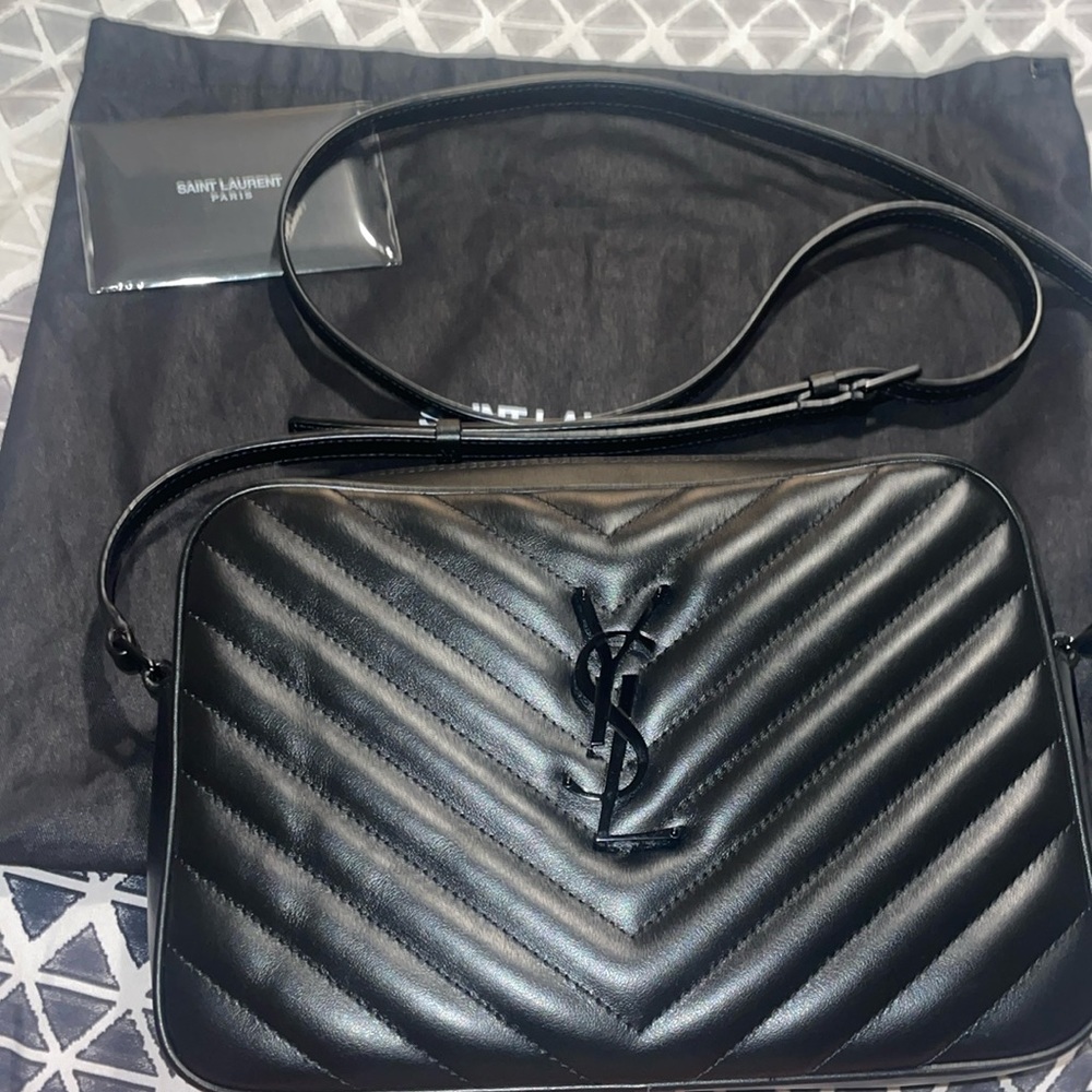 Black Yves saint Laurent